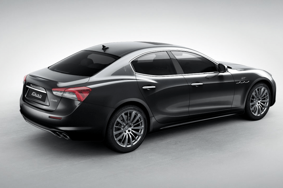 2022-Maserati-Ghibli-exterior-2