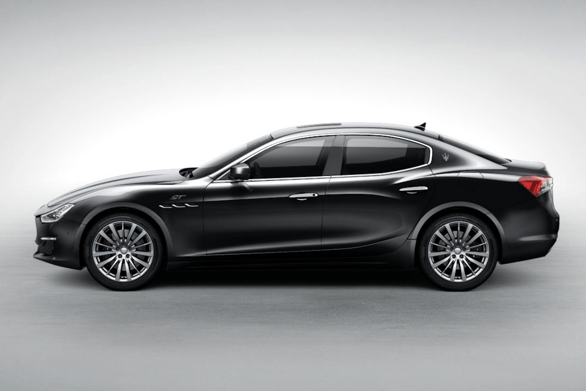 2022-Maserati-Ghibli-exterior-3