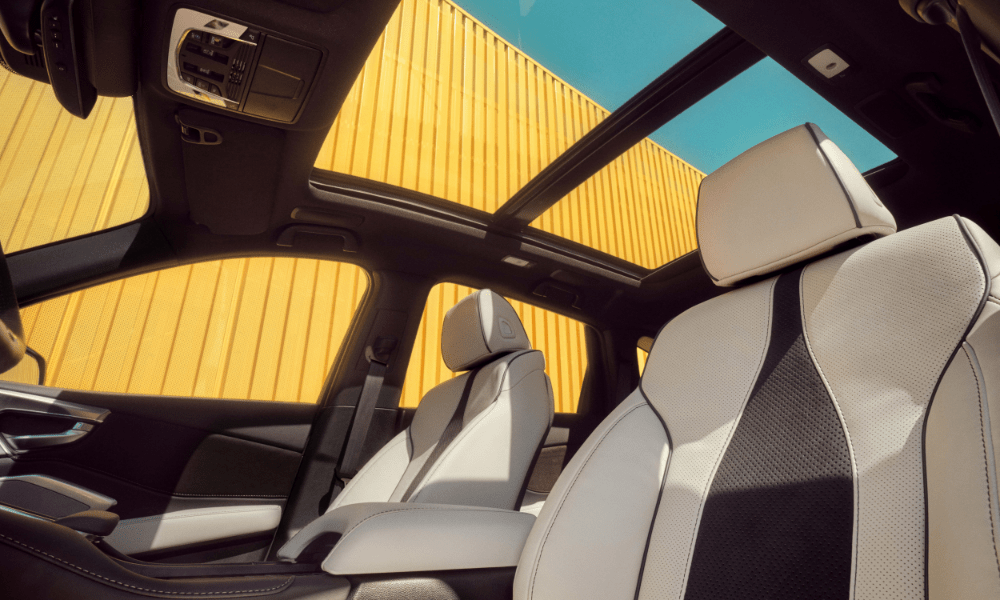 2022 Acura RDX Seats
